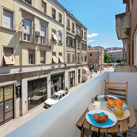 Preziosa 3* Пула