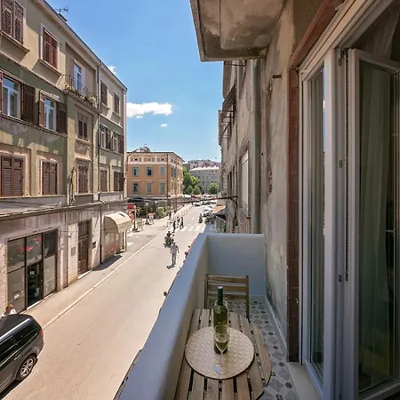 Konukevi Preziosa 3*